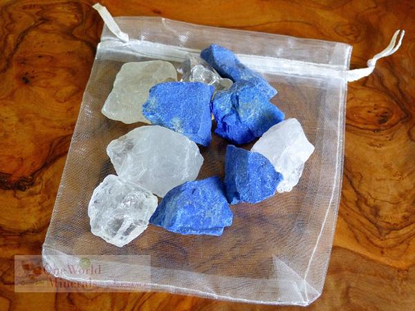 "Aufrichtigkeit,Würde,Lapislazuli" - quintESSENCE Wassersteine im Organza-Beutel